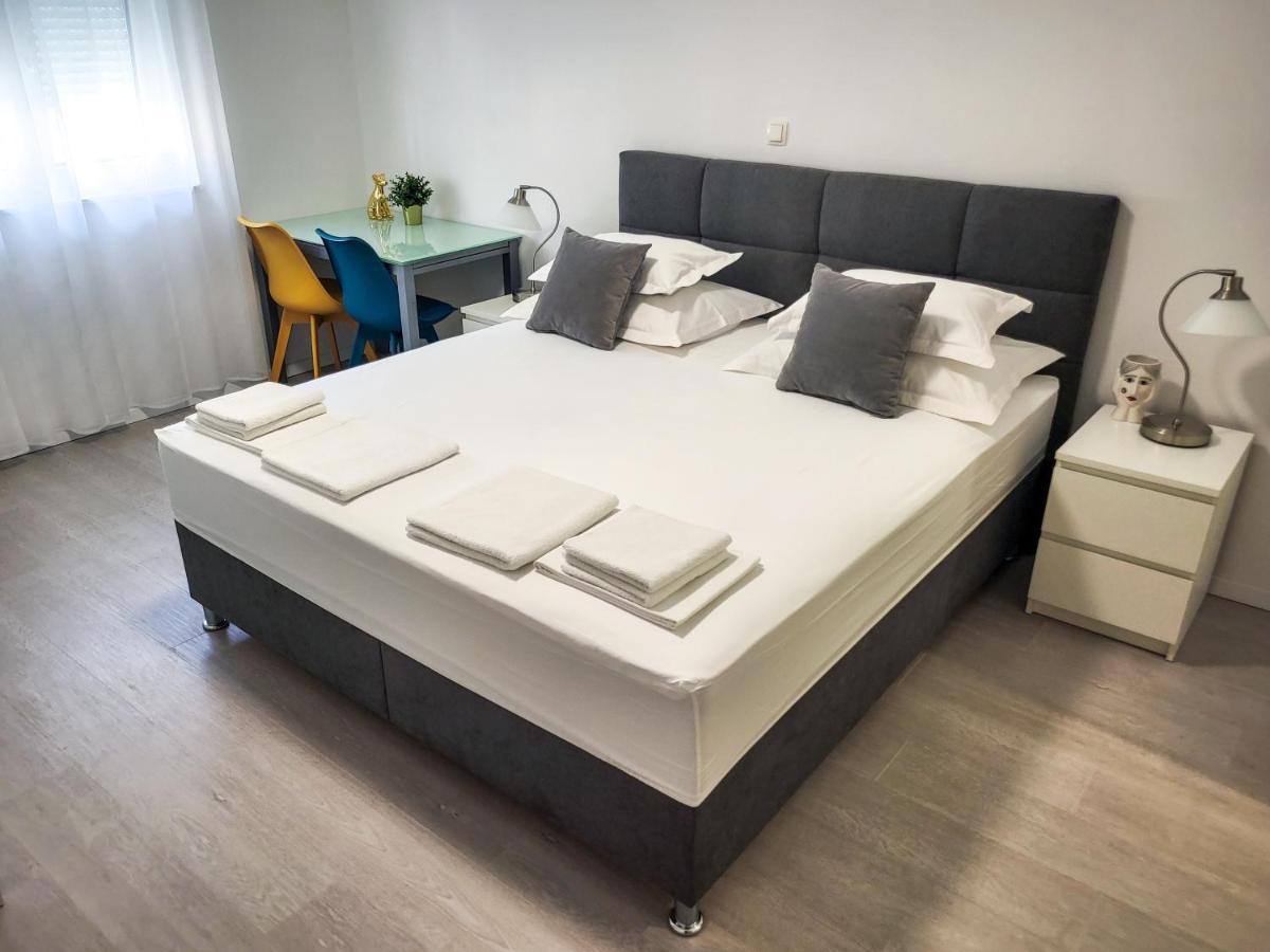 Spalato Room & Apartments Екстериор снимка